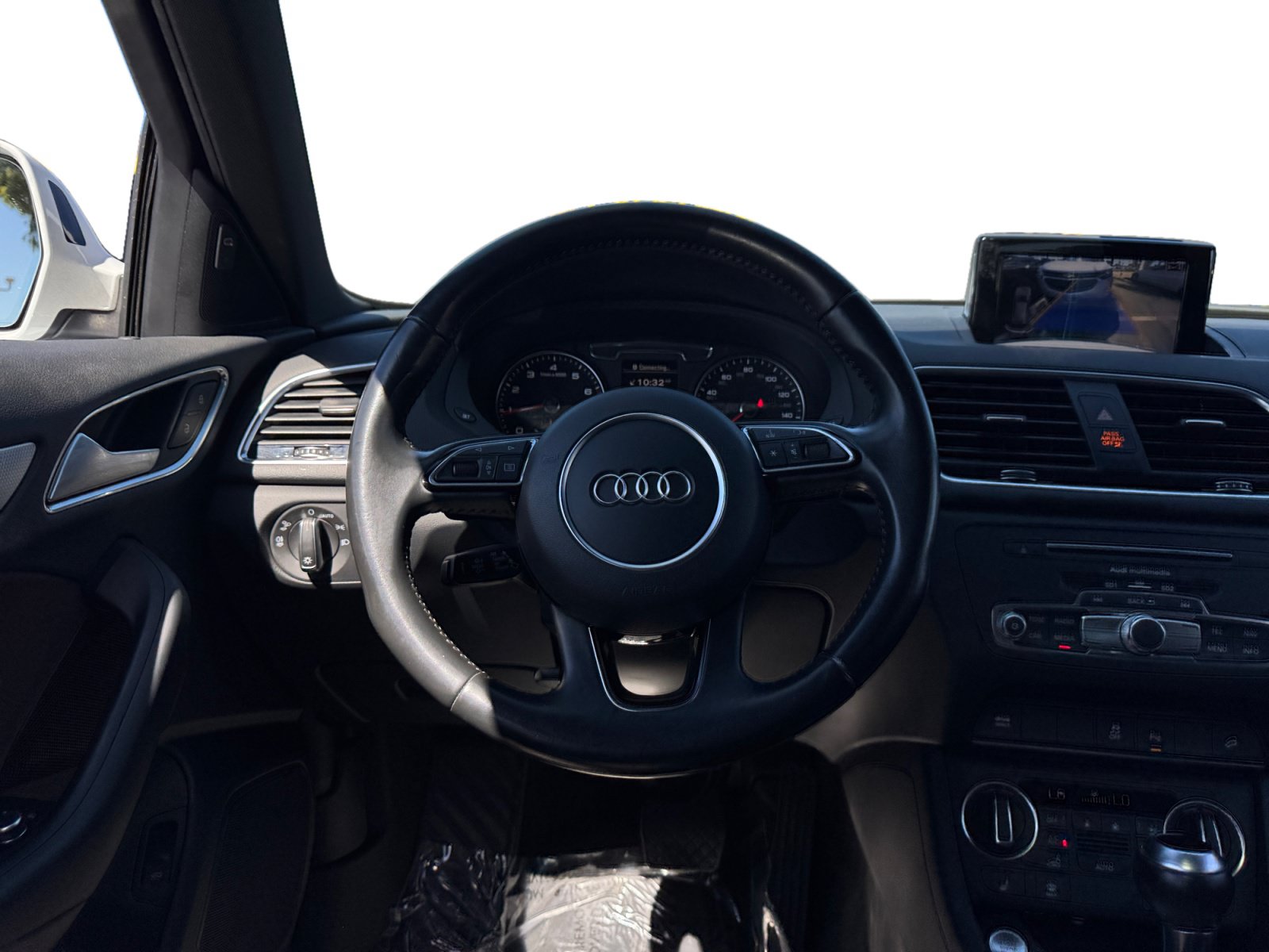 Used 2018 Audi Q3 2.0T Premium Plus FWD image 12