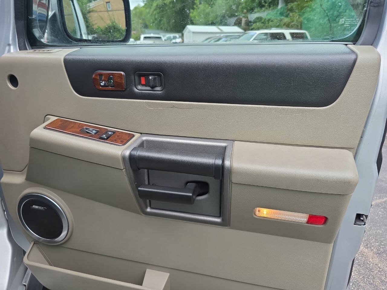 Used 2003 HUMMER H2 w/ Preferred Equipment Group AWD/4WD image 22
