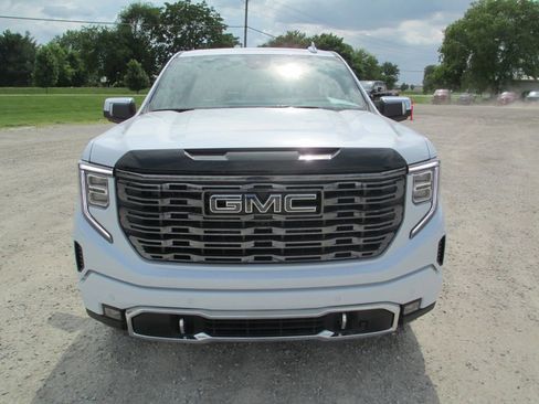New 2026 GMC Sierra 1500 Denali Ultimate AWD/4WD image 13