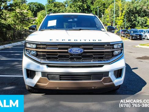 Used 2025 Ford Expedition Max King Ranch AWD/4WD image 10