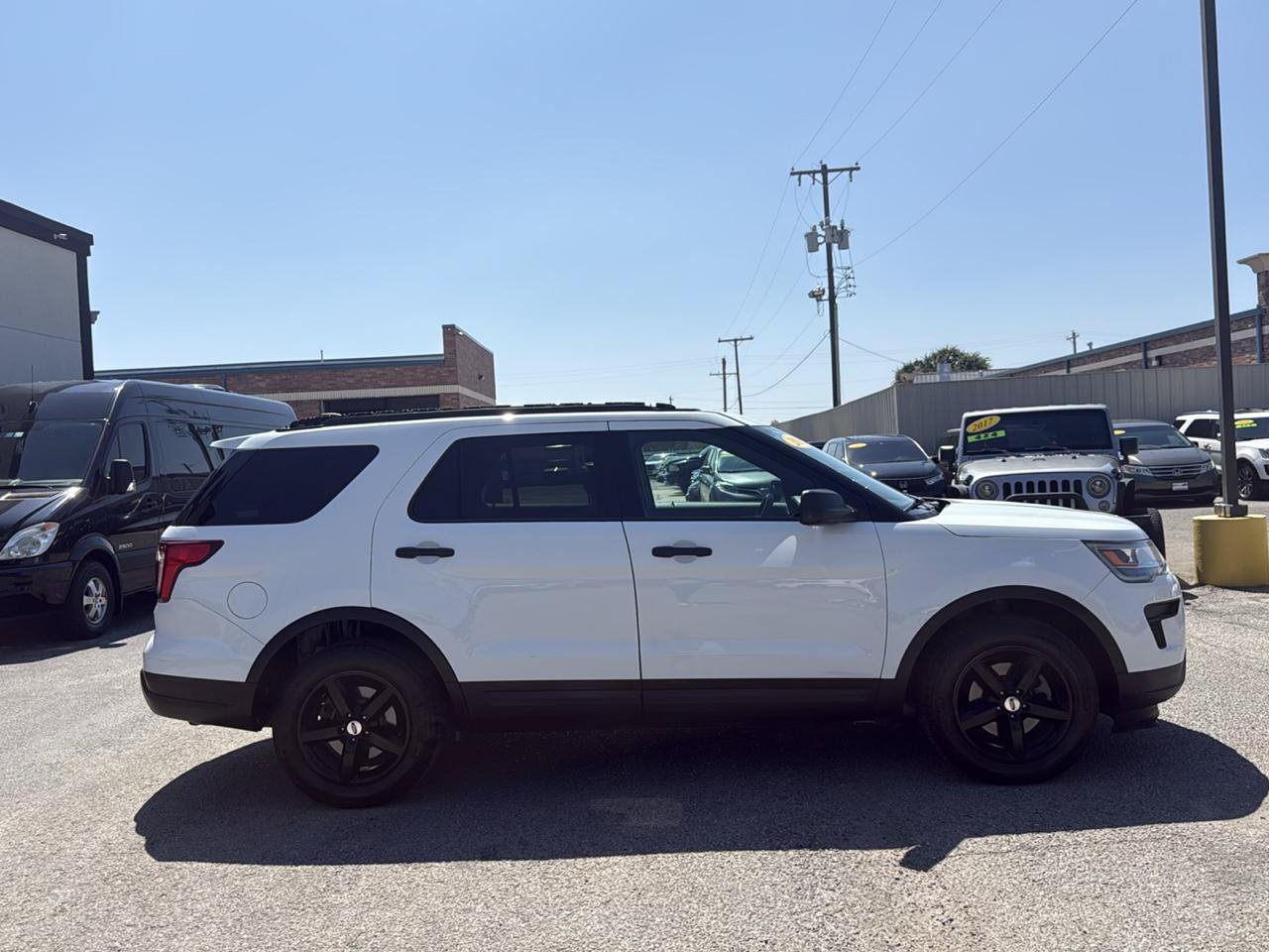 Used 2019 Ford Explorer FWD image 5