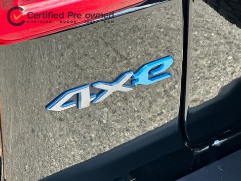 Certified 2025 Jeep Wrangler Unlimited Rubicon 4xe w/ Convenience Group AWD/4WD image 27