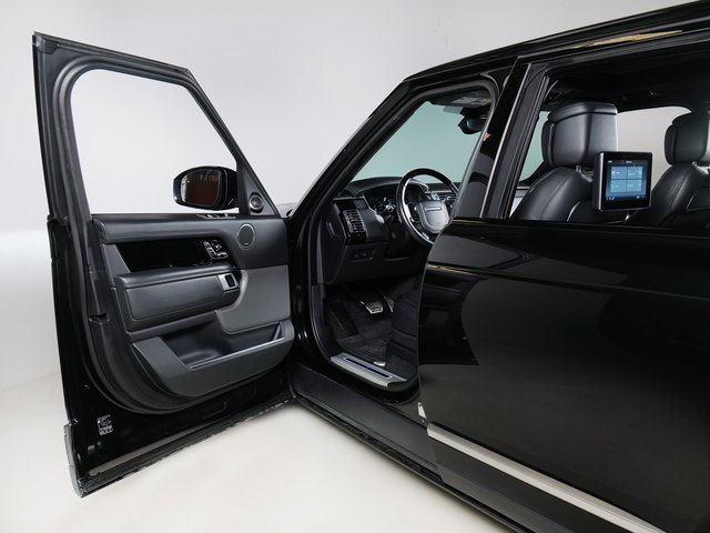 Used 2020 Land Rover Range Rover Long Wheelbase Autobiography AWD/4WD image 30