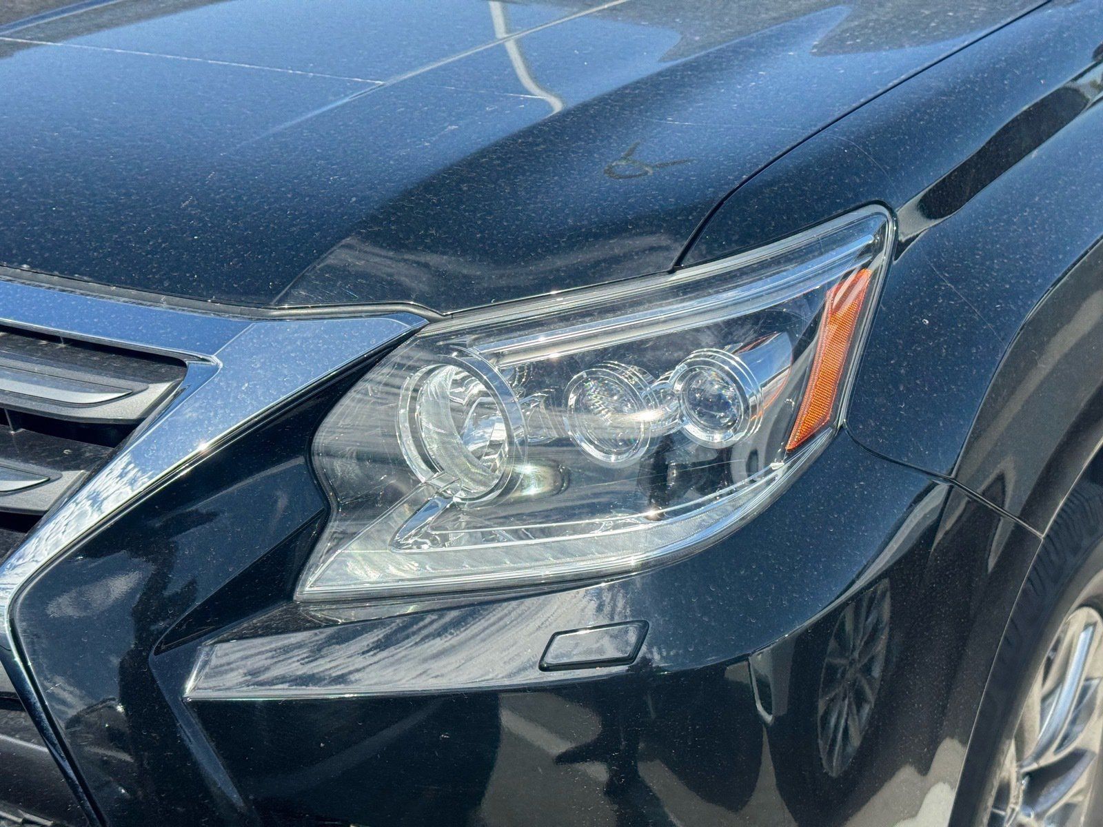 Used 2018 Lexus GX 460 Luxury AWD/4WD image 6