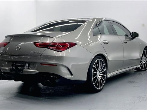 Used 2020 Mercedes-Benz CLA 35 AMG 4MATIC image 4