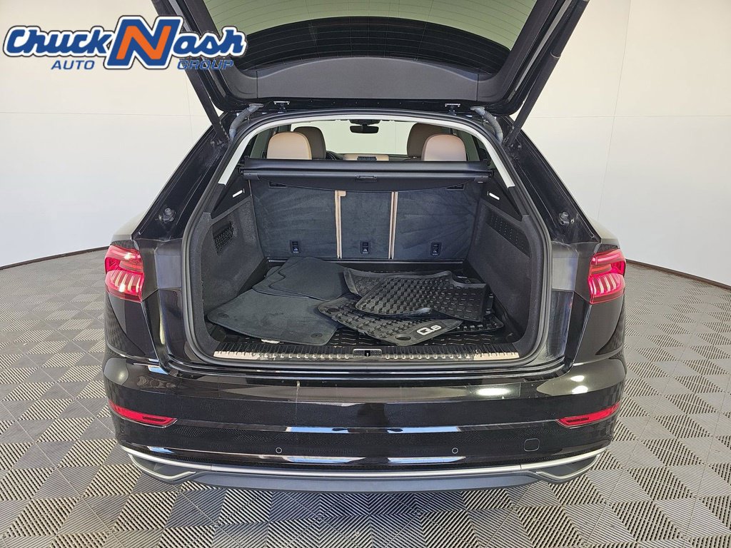 Used 2022 Audi Q8 Premium Plus w/ Premium Plus Package AWD/4WD image 12