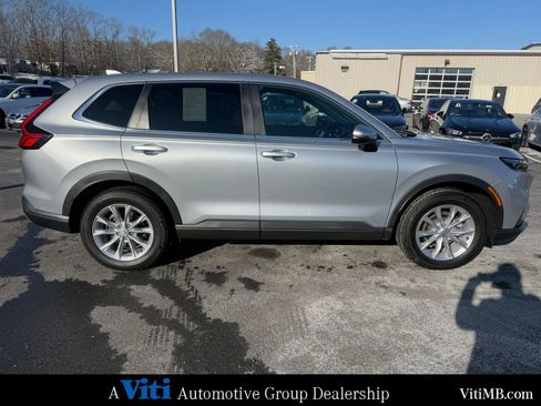 Used 2025 Honda CR-V EX-L image 9