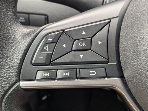 Used 2024 Nissan Sentra SV image 26