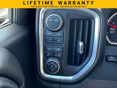 Used 2022 Chevrolet Silverado 1500 LTZ w/ LTZ Premium Package AWD/4WD image 28