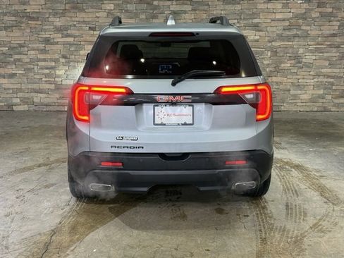 Used 2023 GMC Acadia SLE w/ Driver Convenience Package image 7