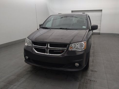 Used 2019 Dodge Grand Caravan SXT FWD image 15