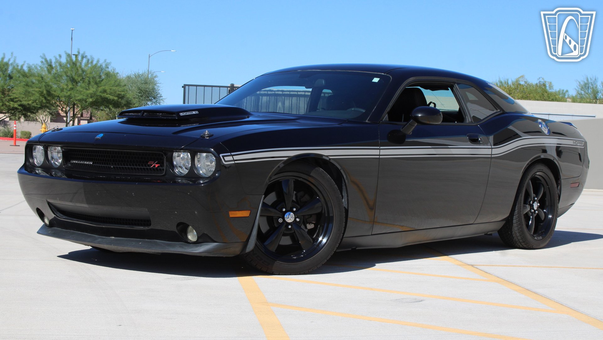 Used 2010 Dodge Challenger R/T w/ Mopar 10 Pkg RWD image 3