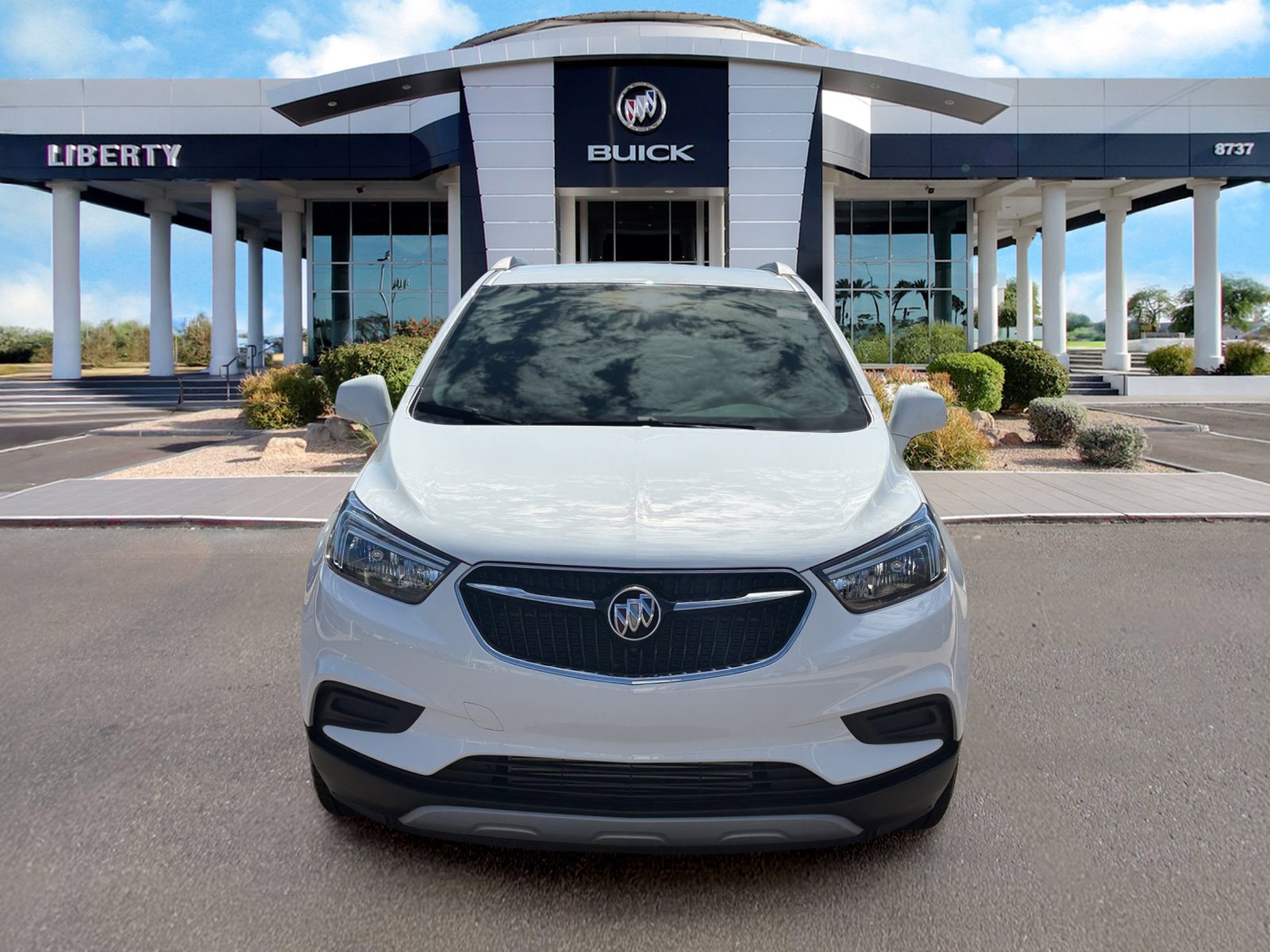 Used 2020 Buick Encore Preferred w/ Safety Package FWD image 8