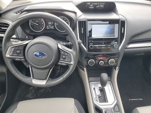Certified 2022 Subaru Forester Premium image 14