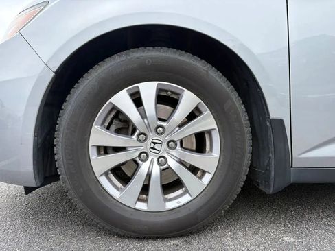 Used 2017 Honda Odyssey EX-L image 32