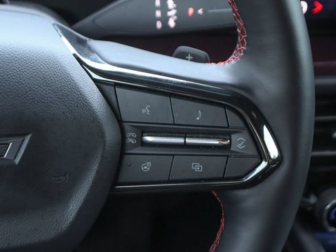 Used 2026 Chevrolet Traverse RS w/ LPO, Floor Liner Package FWD image 27