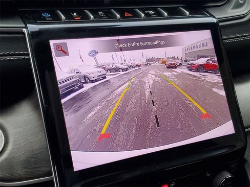 Used 2025 Jeep Grand Cherokee Limited 4xe image 22