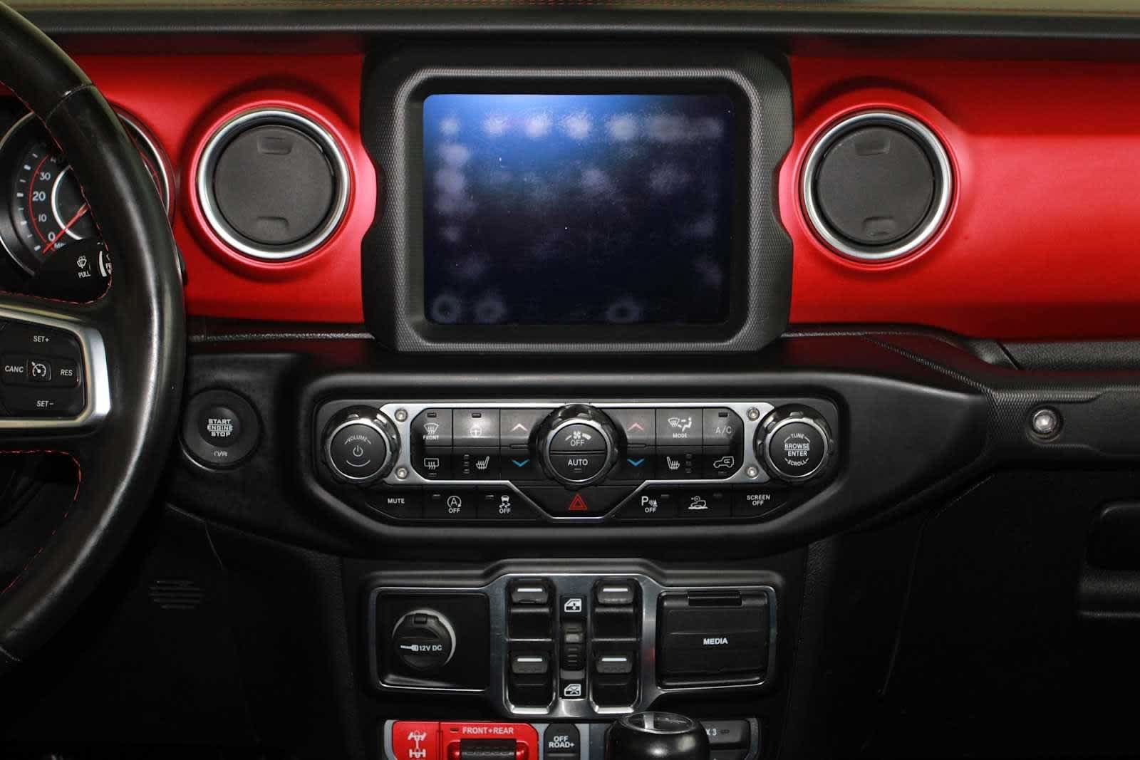 Used 2020 Jeep Gladiator Rubicon AWD/4WD image 32