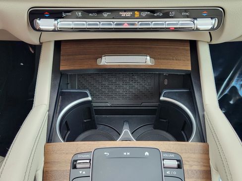 Certified 2025 Mercedes-Benz GLS 450 4MATIC image 12