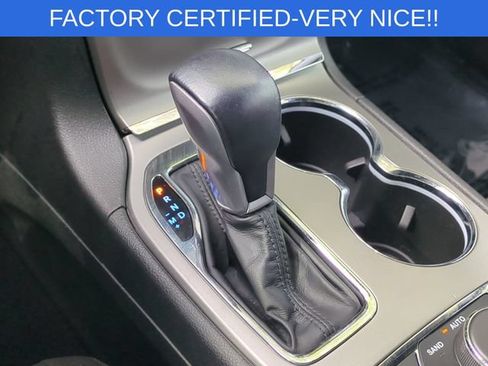 Certified 2021 Jeep Grand Cherokee Laredo AWD/4WD image 26