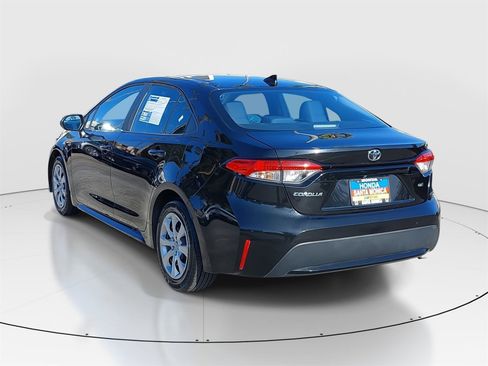 Used 2020 Toyota Corolla LE image 7