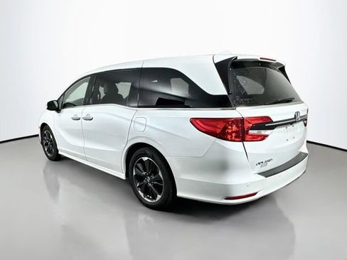 Used 2022 Honda Odyssey Elite image 4