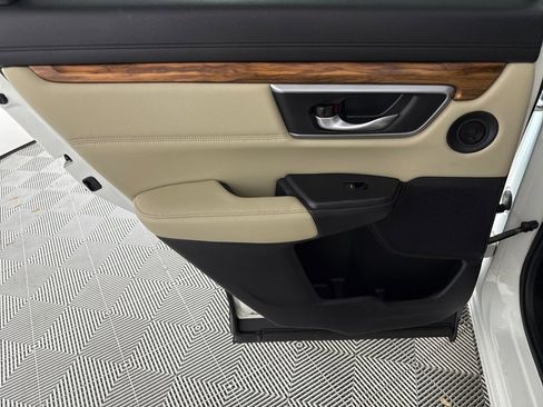Used 2018 Honda CR-V EX-L image 11