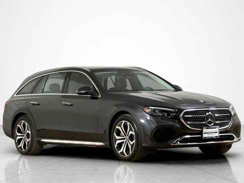 Used 2026 Mercedes-Benz E 450 4MATIC All-Terrain Wagon image 7
