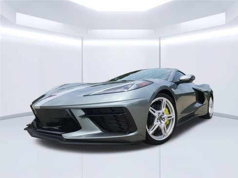 Used 2023 Chevrolet Corvette Stingray Preferred Cpe w/ Z51 Performance Package RWD image 18