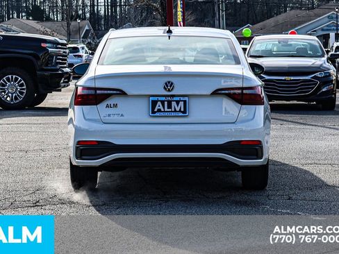 Used 2024 Volkswagen Jetta S image 12