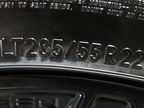 Used 2025 Lexus GX 550 image 53