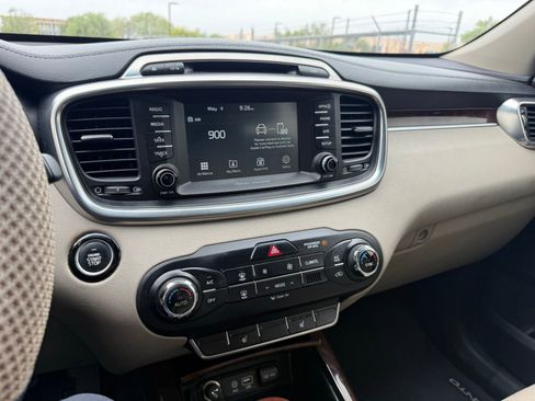 Used 2017 Kia Sorento EX FWD image 20