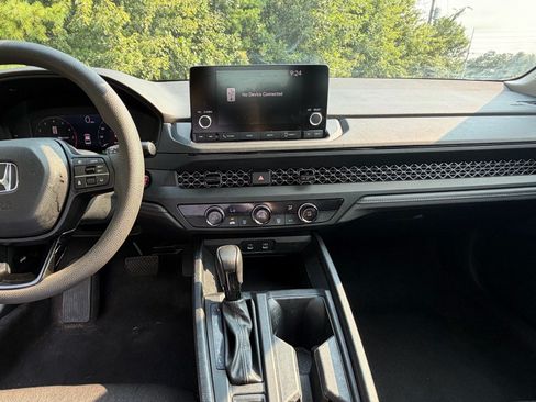 Used 2024 Honda Accord LX image 36