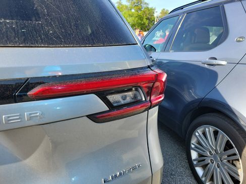 Used 2024 Toyota Grand Highlander XLE image 16