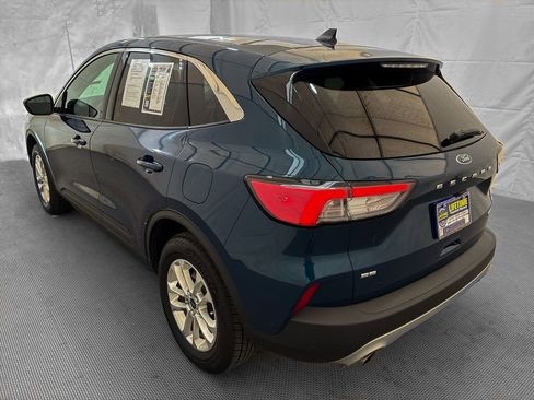 Used 2020 Ford Escape SE AWD/4WD image 5