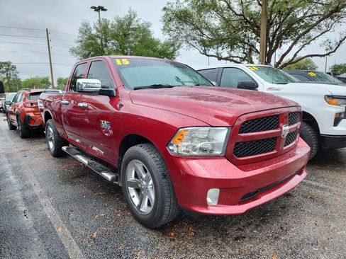 Used 2015 RAM 1500 Express image 2