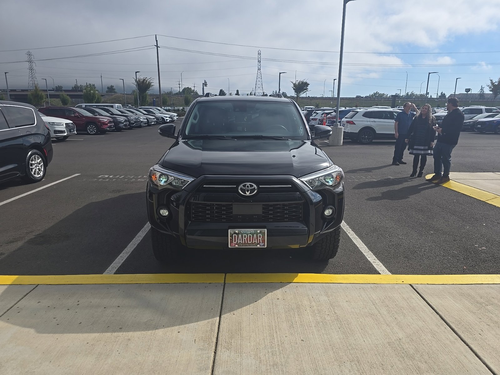 Used 2023 Toyota 4Runner SR5 Premium w/ Moonroof Package AWD/4WD image 3
