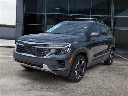 New 2026 Kia Seltos S FWD image 4