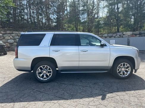 Used 2016 GMC Yukon SLT w/ Open Road Package AWD/4WD image 6
