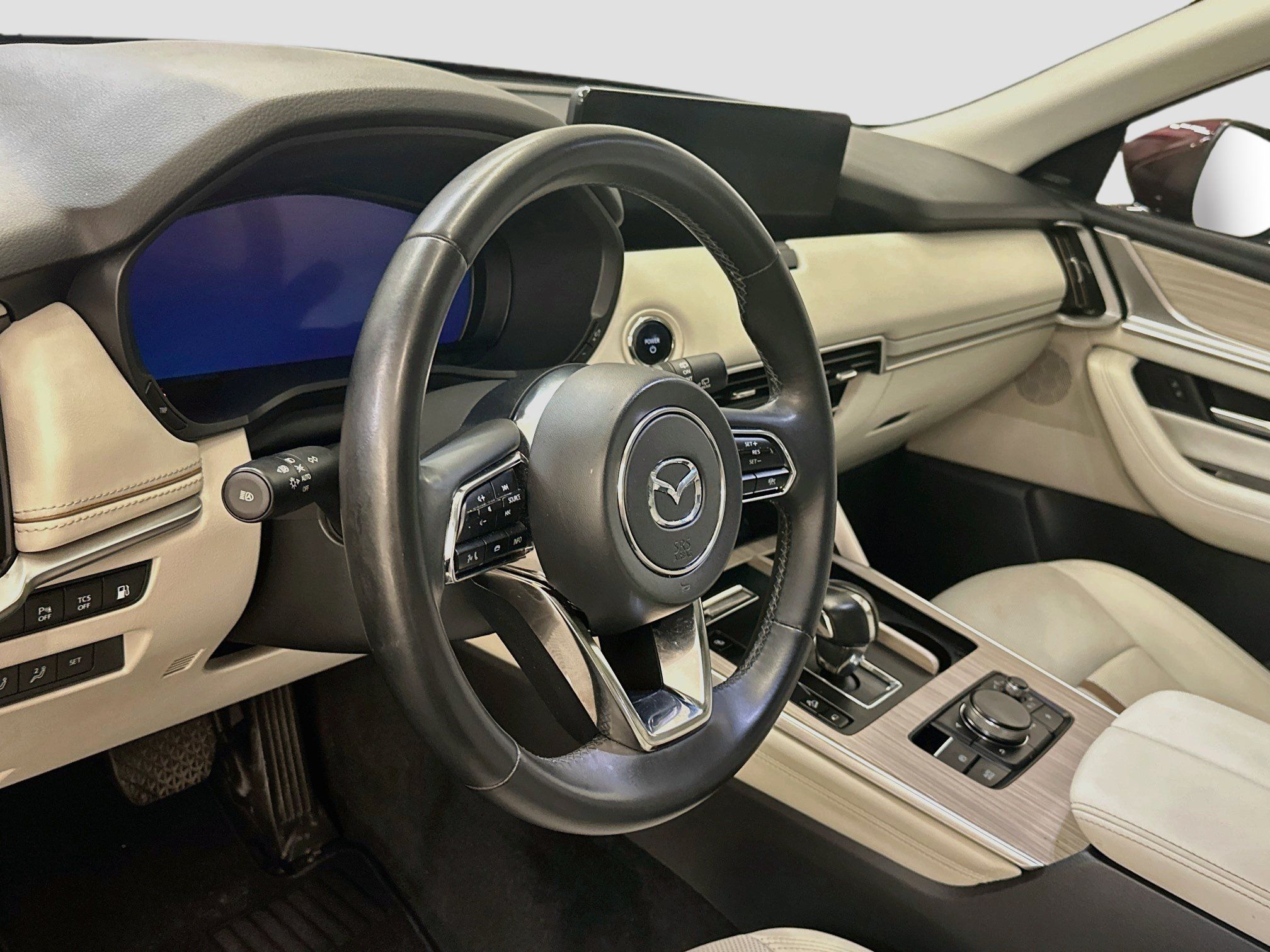 Used 2024 MAZDA CX-90 Plug-In Hybrid w/ Premium Plus AWD/4WD image 18