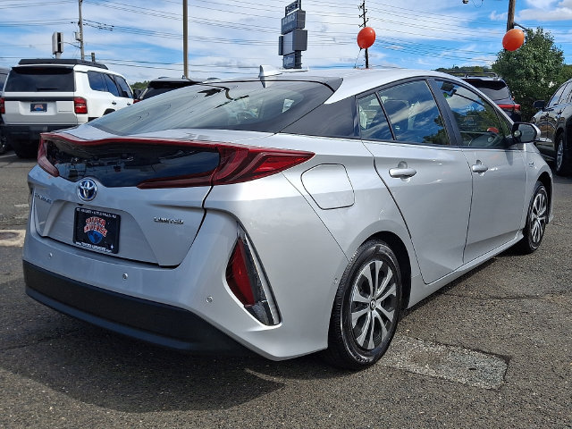 Certified 2021 Toyota Prius Prime Limited w/ Carpet Mat Package (TMS) FWD image 4