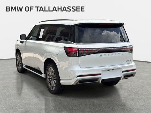 Used 2025 INFINITI QX80 Sensory AWD/4WD image 8