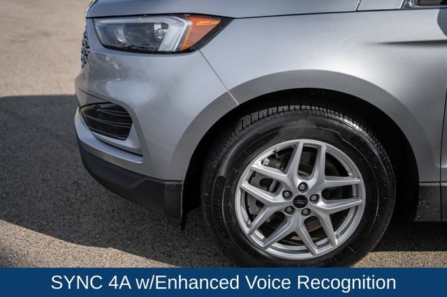 Used 2024 Ford Edge SEL AWD/4WD image 9