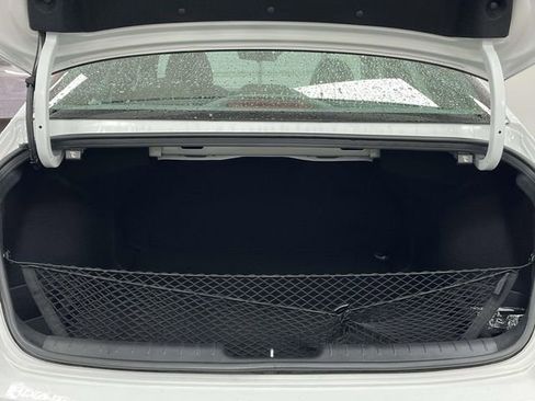 Certified 2025 Hyundai Elantra Sport FWD image 19