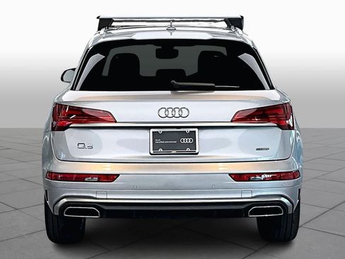 Certified 2025 Audi Q5 2.0T Premium Plus w/ Premium Plus Package image 4