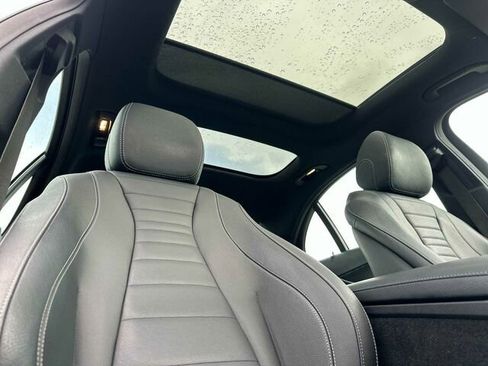 Used 2018 Mercedes-Benz E 400 4MATIC Sedan image 20