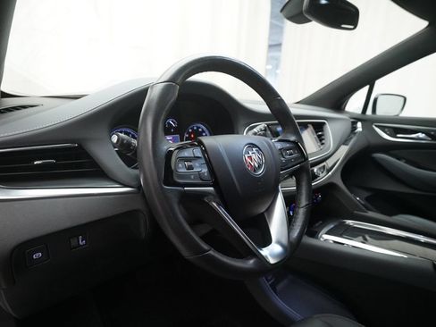Used 2023 Buick Enclave Essence AWD/4WD image 8
