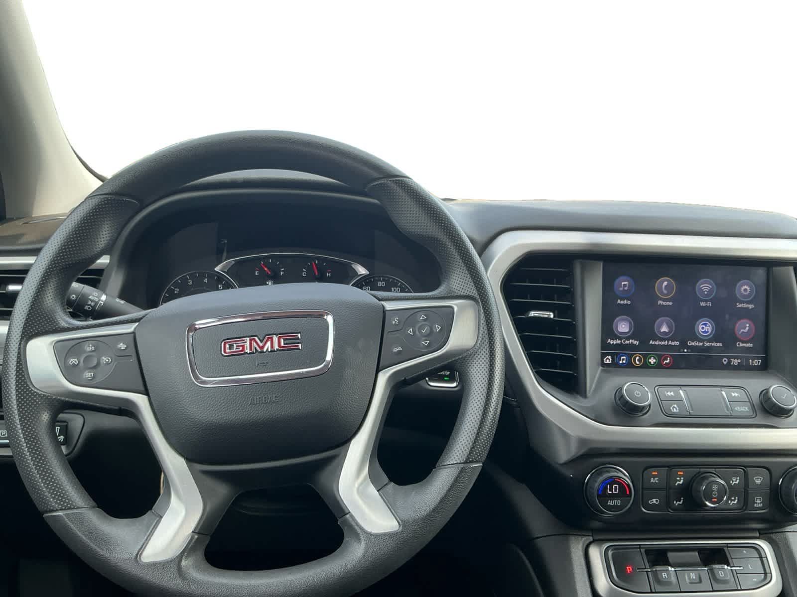 Used 2023 GMC Acadia SLE w/ Driver Convenience Package FWD image 10