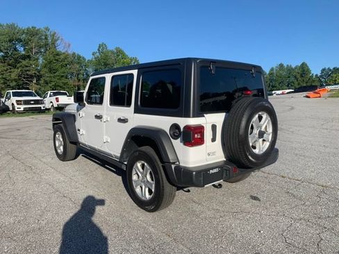 Used 2022 Jeep Wrangler Unlimited Sport AWD/4WD image 6