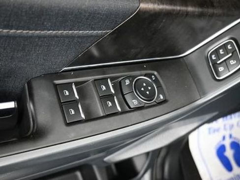 Used 2021 Ford F150 Lariat w/ Equipment Group 502A High image 10